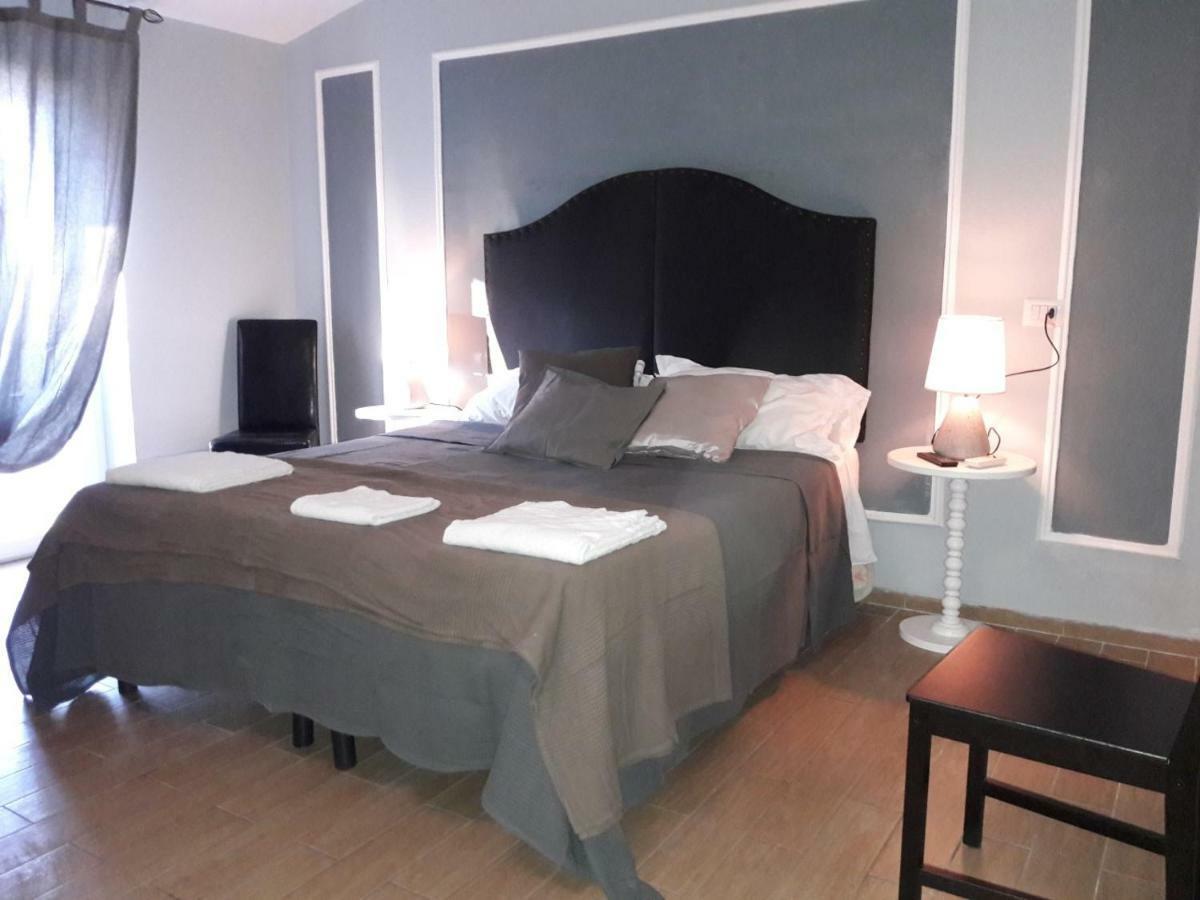 Magnolia Hotel Valmontone Eksteriør billede