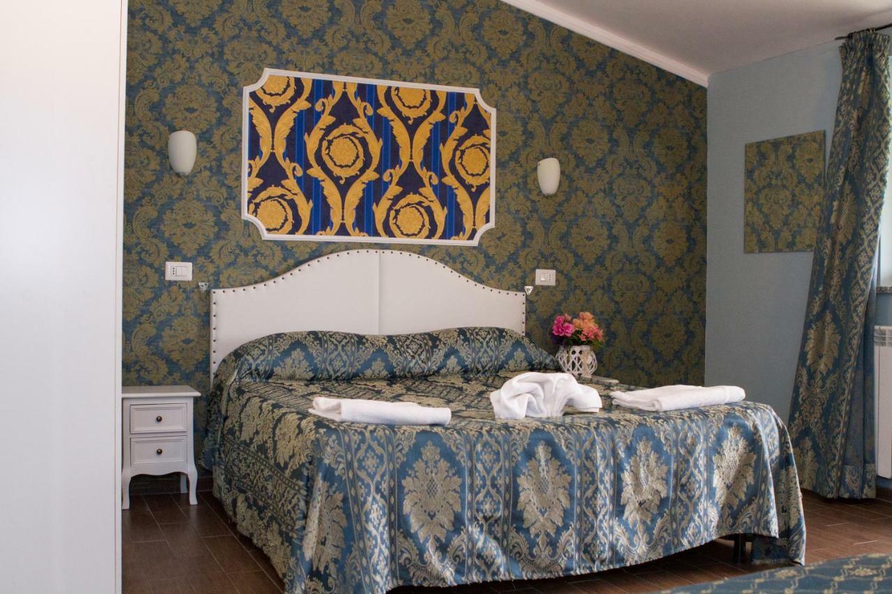 Magnolia Hotel Valmontone Eksteriør billede