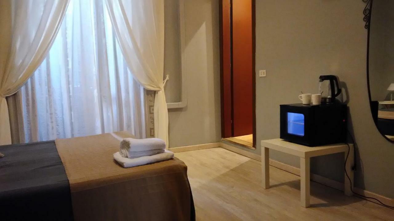 Magnolia Hotel Valmontone Eksteriør billede